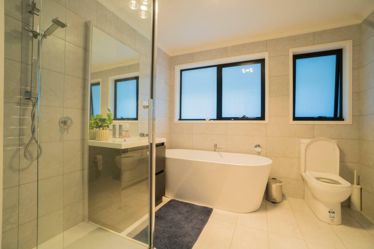 Amazing Sea Views Luxury Guest House Гобарт Екстер'єр фото